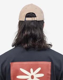 OLOW Six Panel Kiss casquette sable coton réglable