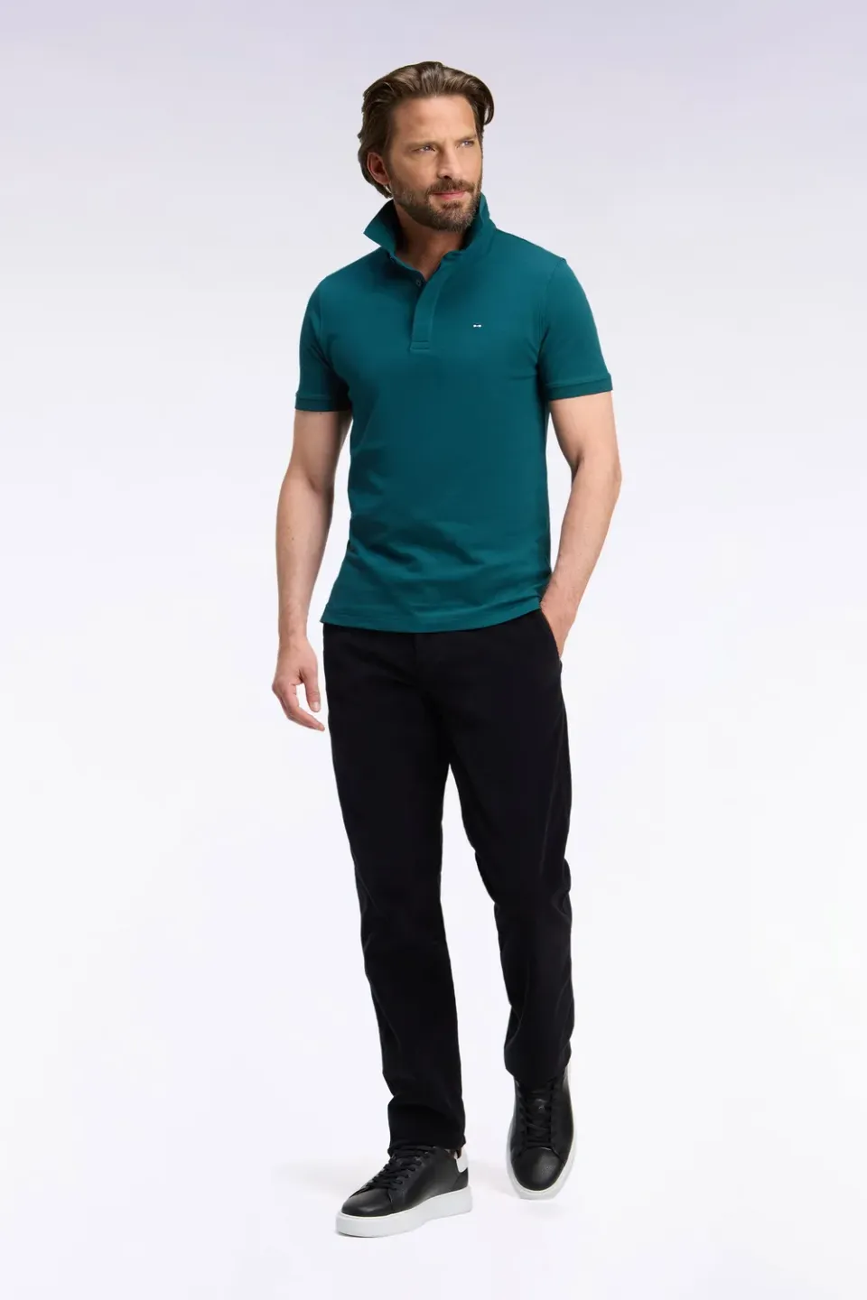 Eden Park chino regular noir velours côtelé sans plis