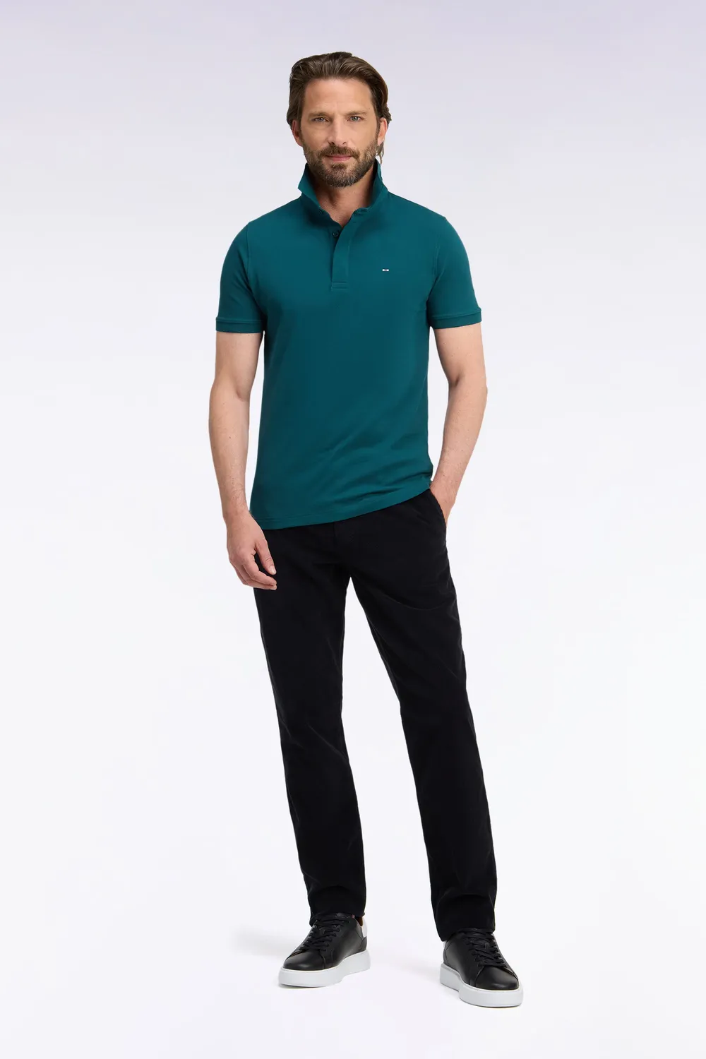Eden Park chino regular noir velours côtelé sans plis